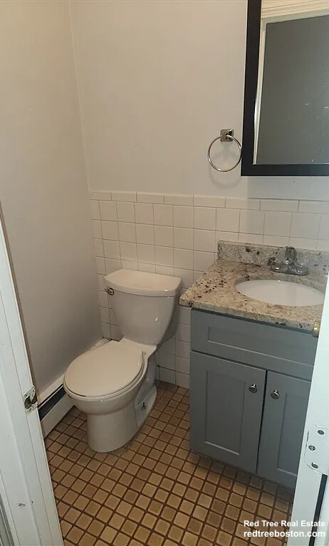 3148 Washington St, Jamaica Plain