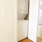 108 Hammond St, Roxbury