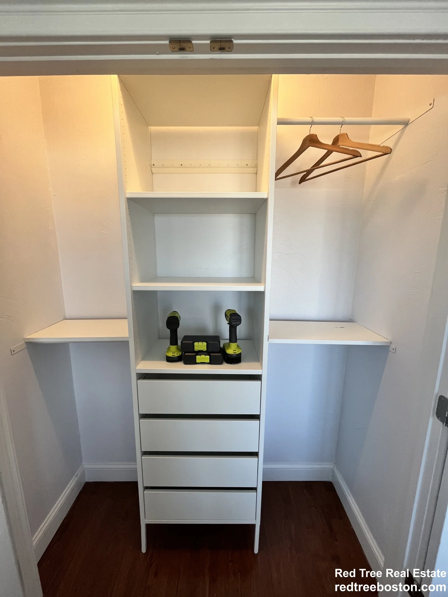 41 Sunset Ave, Norwood