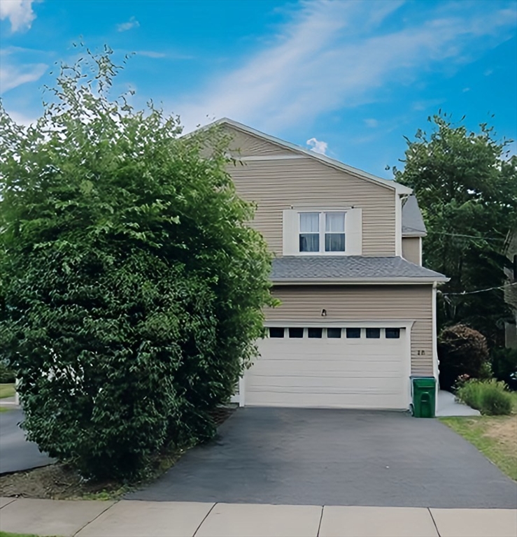 28 Tanglewood Rd, Newton