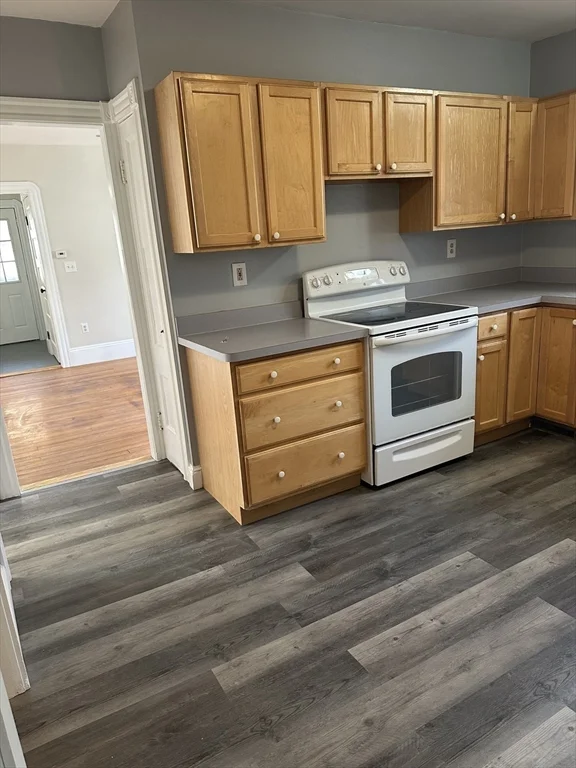 9 Station Rd, Salem