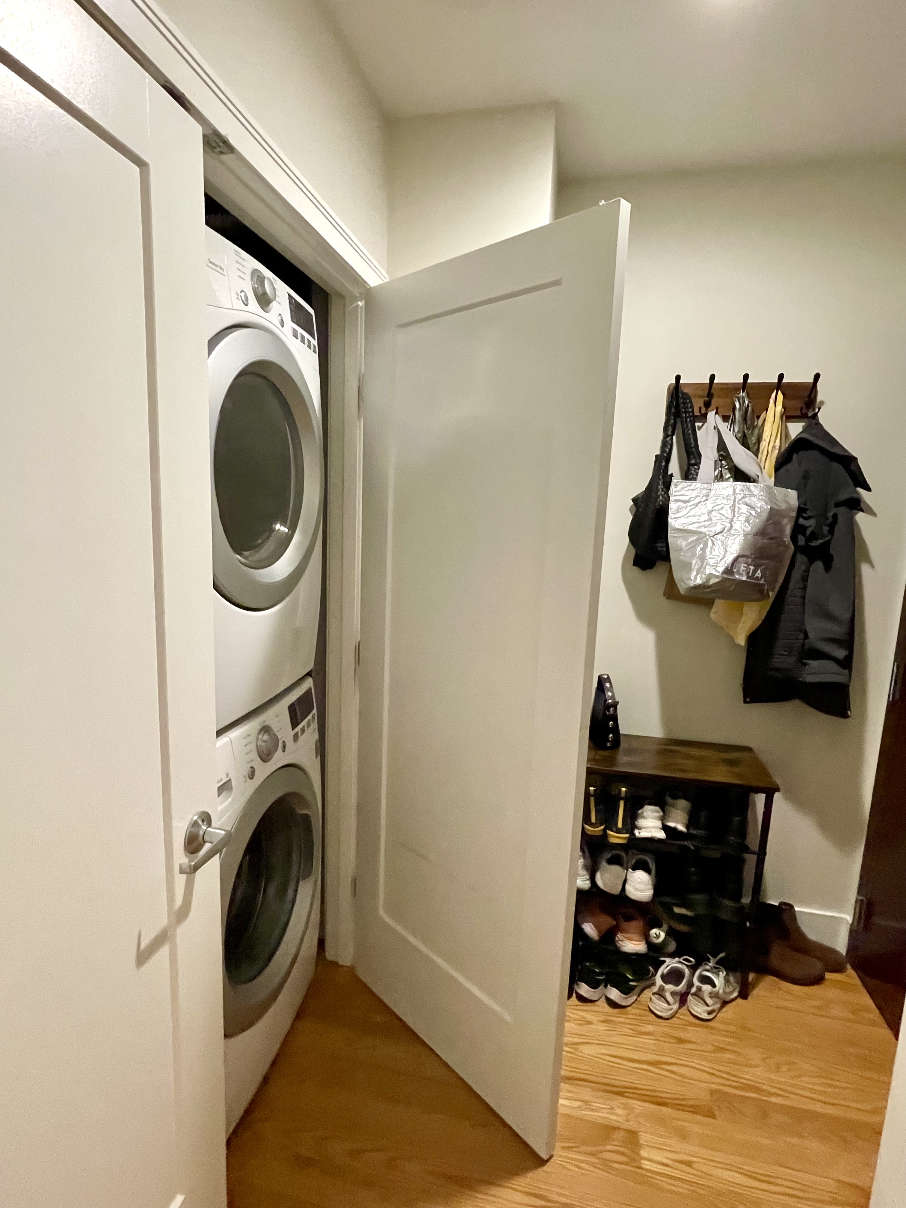 719 Boylston St, Back Bay