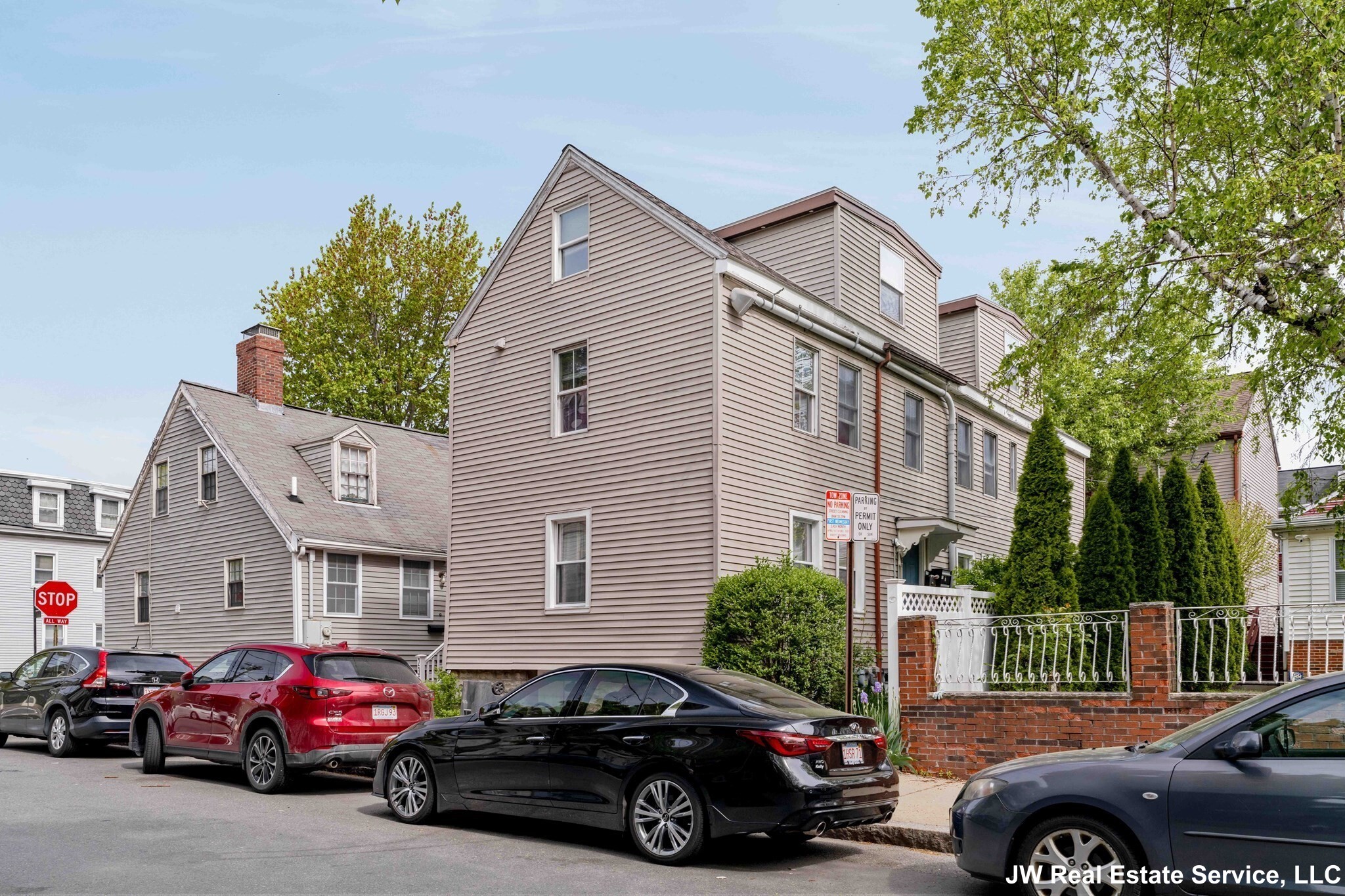 229 Hurley St, East Cambridge