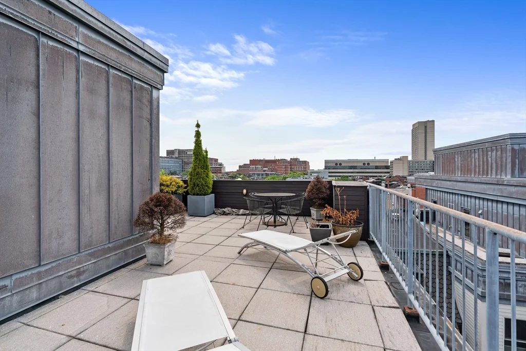 1721 Washington St, South End