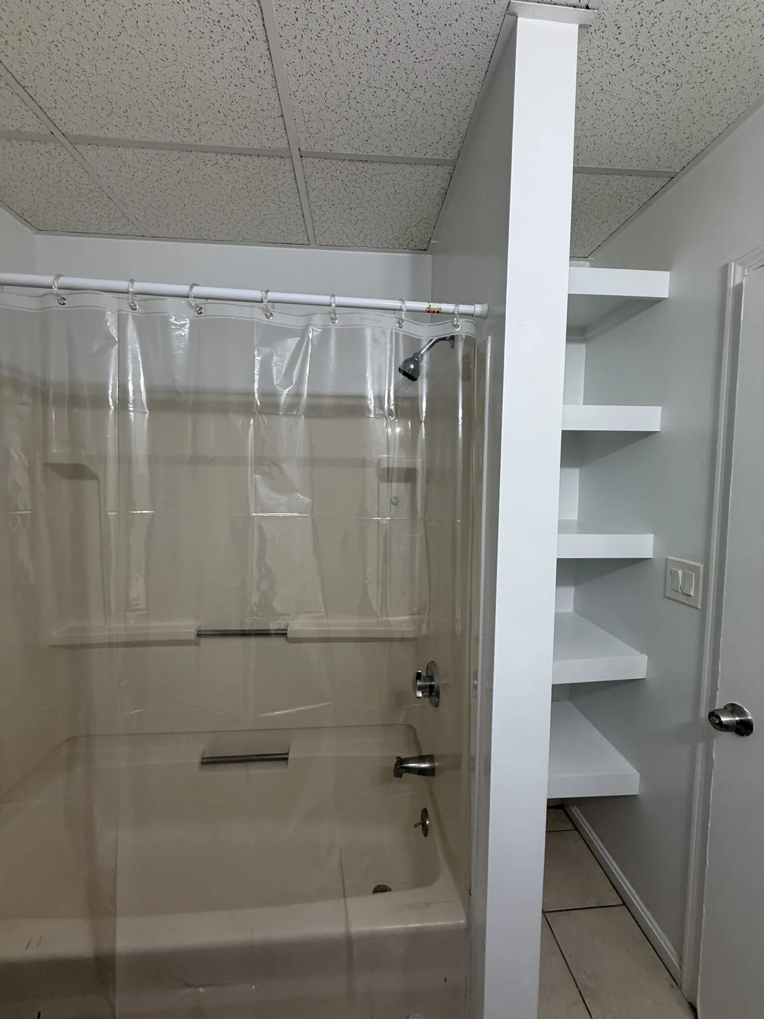 67 Shawmut St, Chelsea