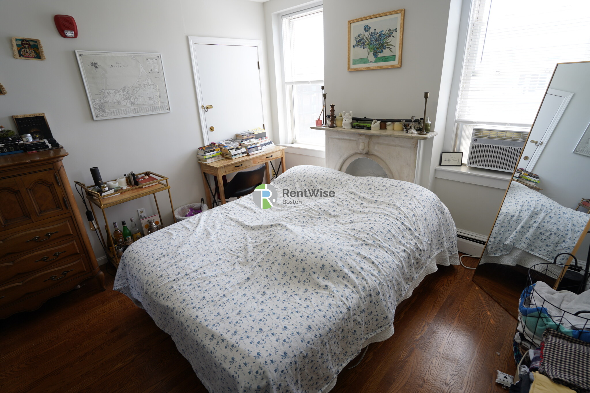 722 East 6th St, South Boston