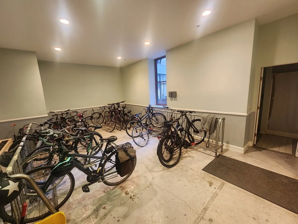 416 Commonwealth Ave, Back Bay