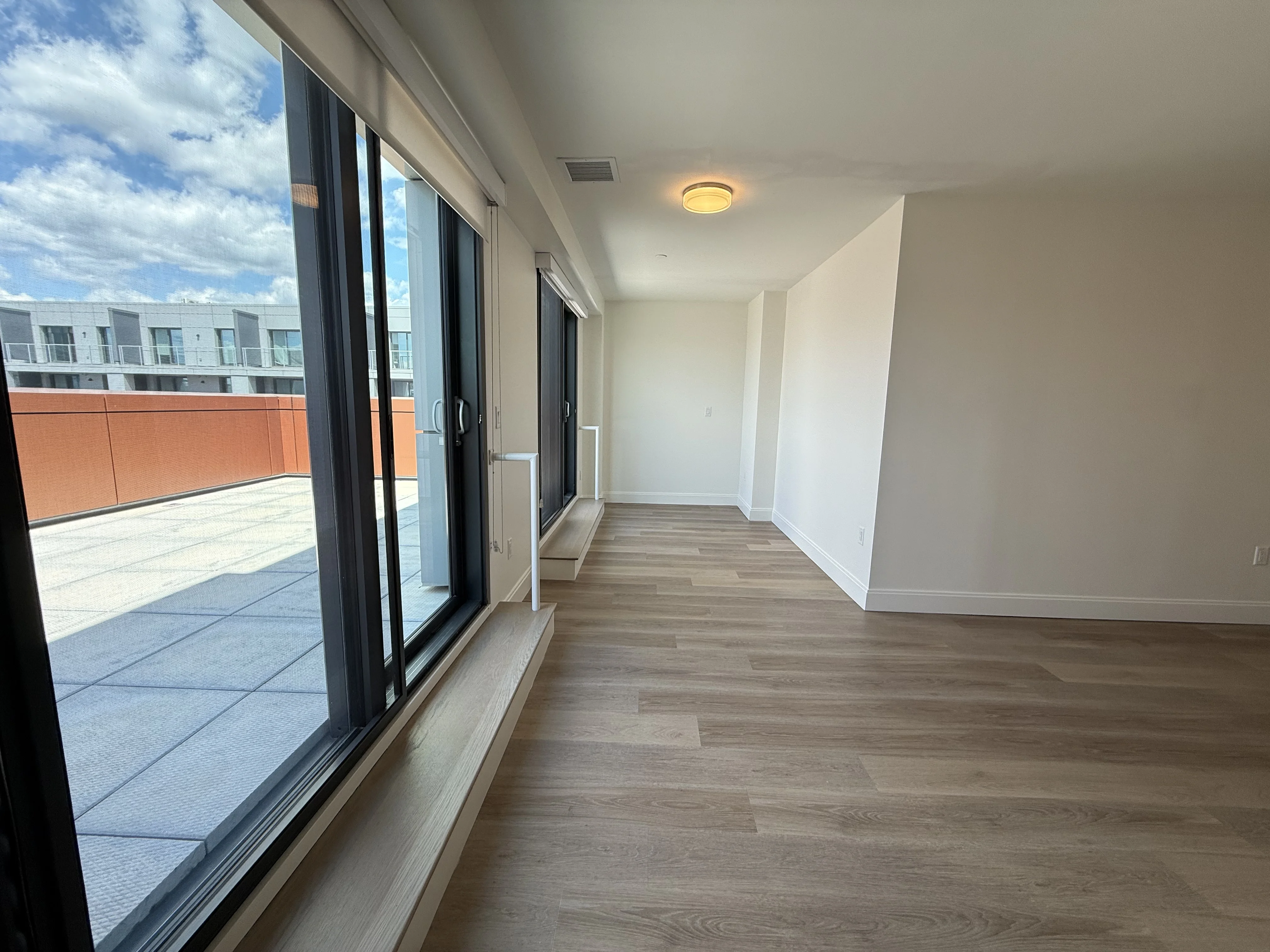 1079 Commonwealth Ave, Allston