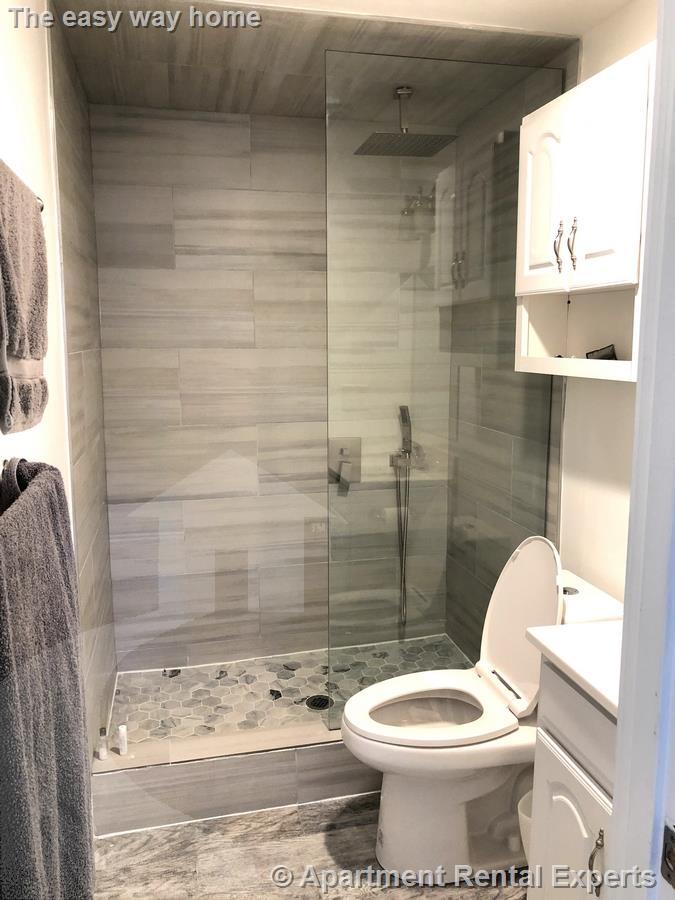 218 Harvard St, Central Square