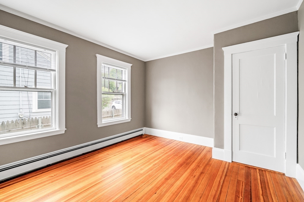 6 Prince St, Marblehead