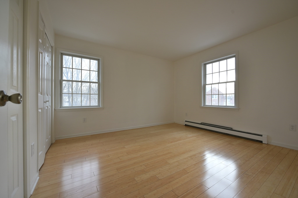 19 Stillman Circle, Natick