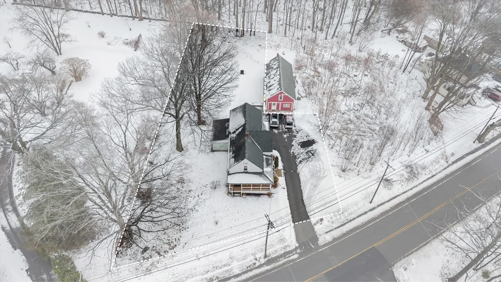 656 Grove St, Worcester