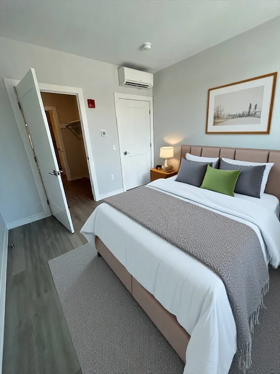 148 Old Post Rd, Sharon