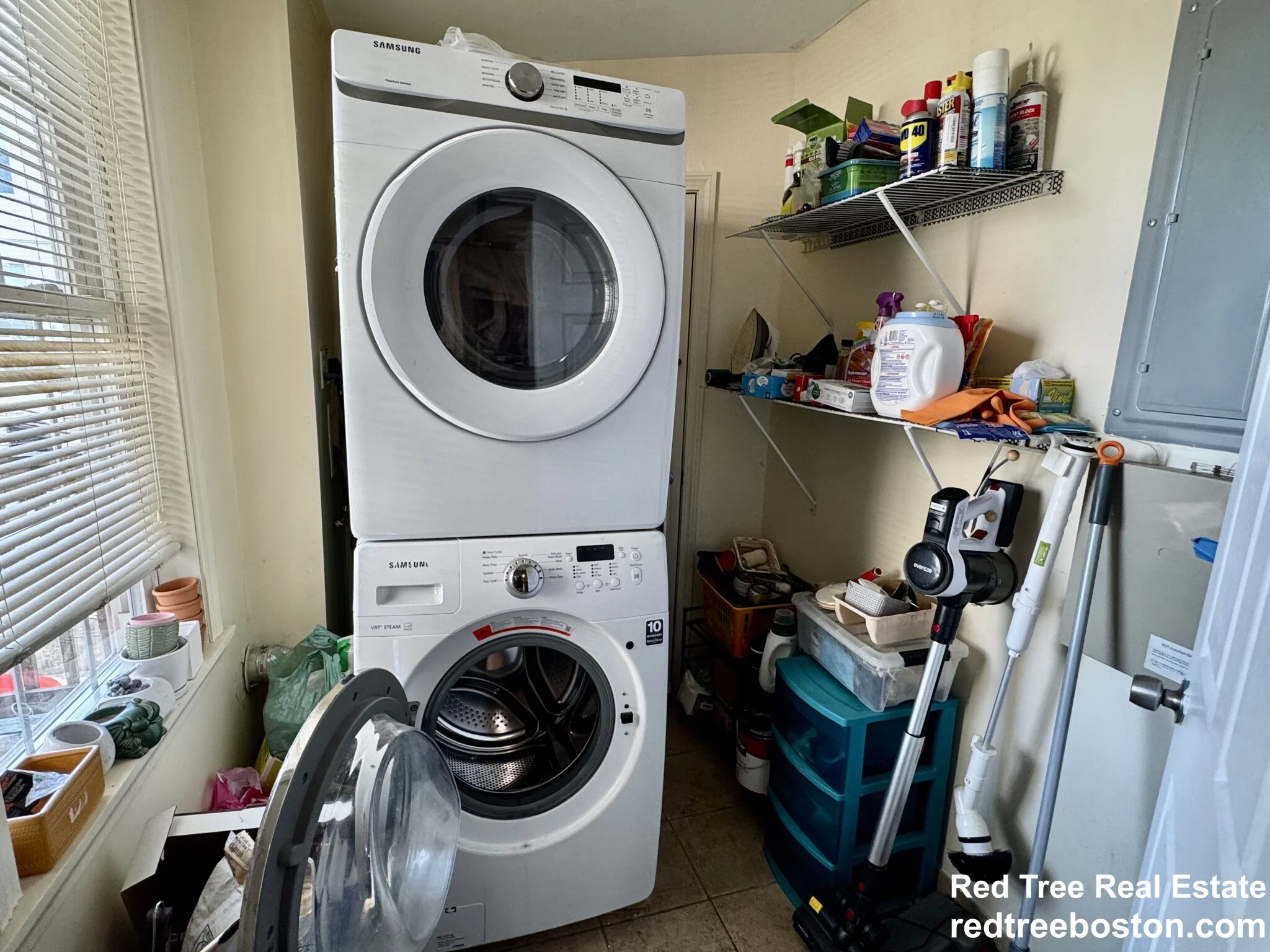 22 Elmore St, Roxbury