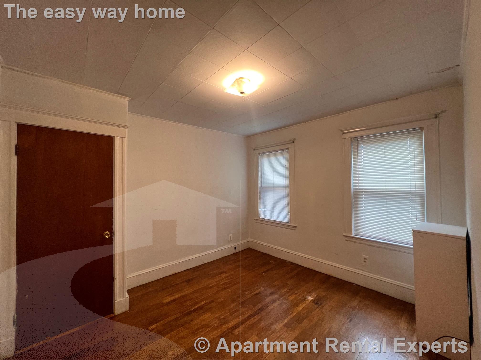 3 St Clements Rd, Tufts