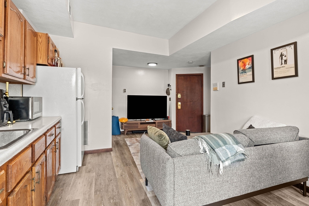 141 Emerson St, South Boston