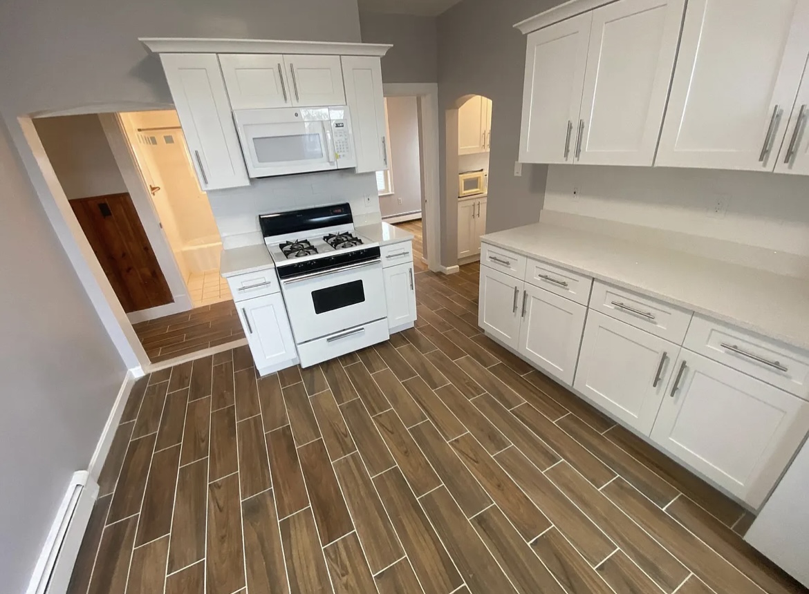 11 Houghton St, Ward Two