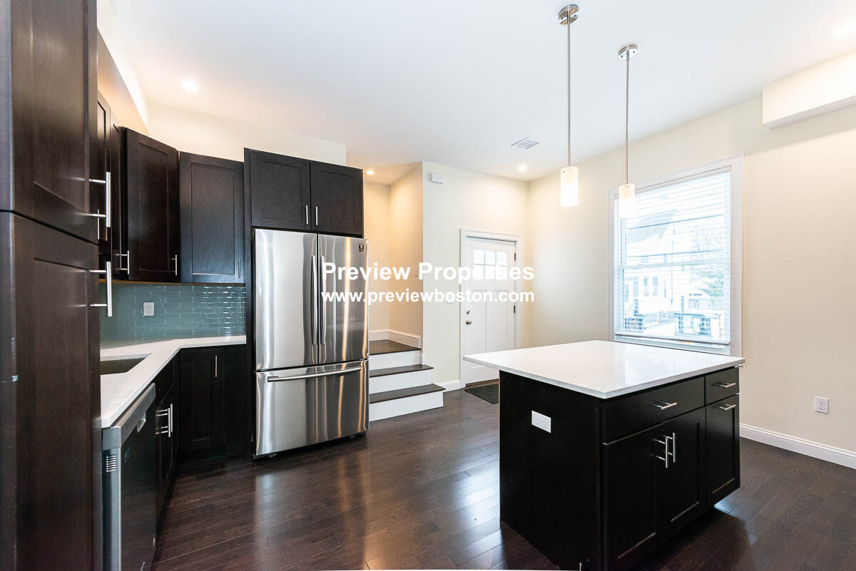 5 Malvern Ter, South Medford