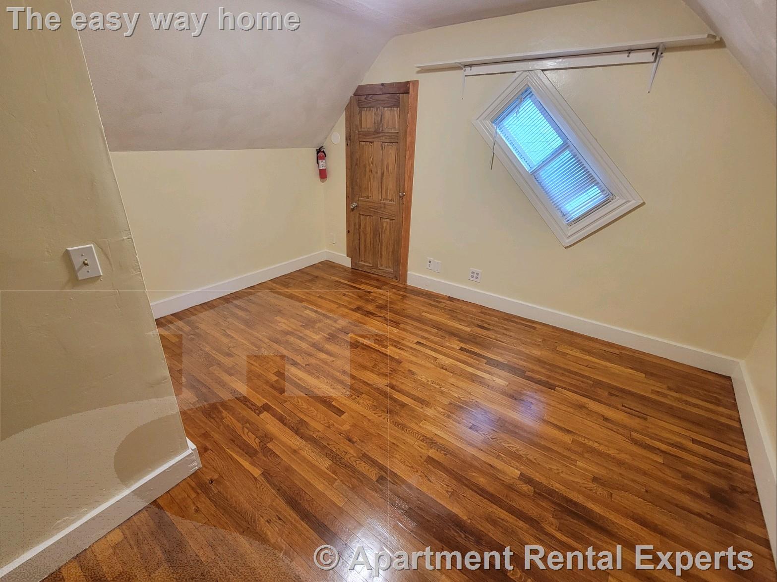 89 Cedar St, Porter Square