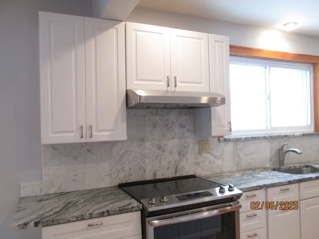 38 Forest St, Peabody