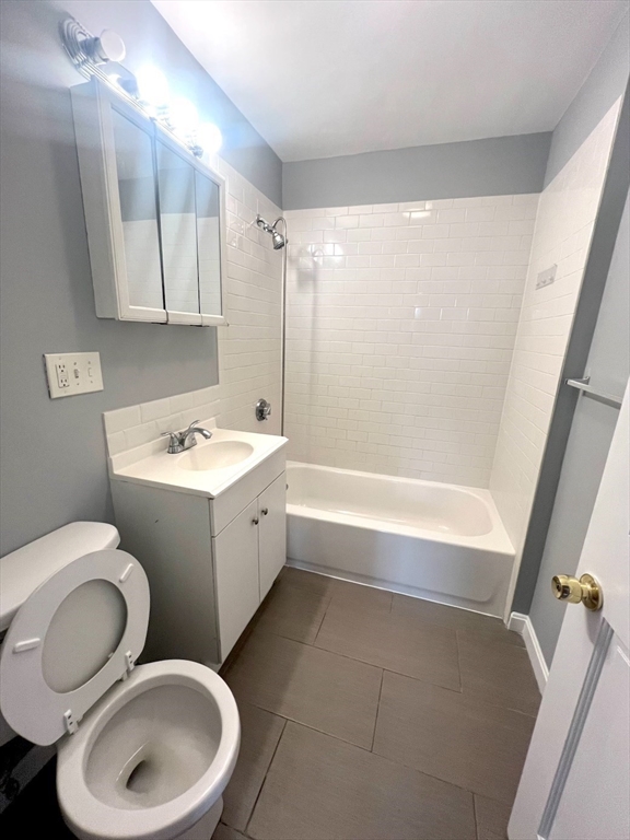 18 Chase St, Dorchester