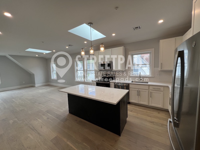 51 Fairbanks St, Brighton