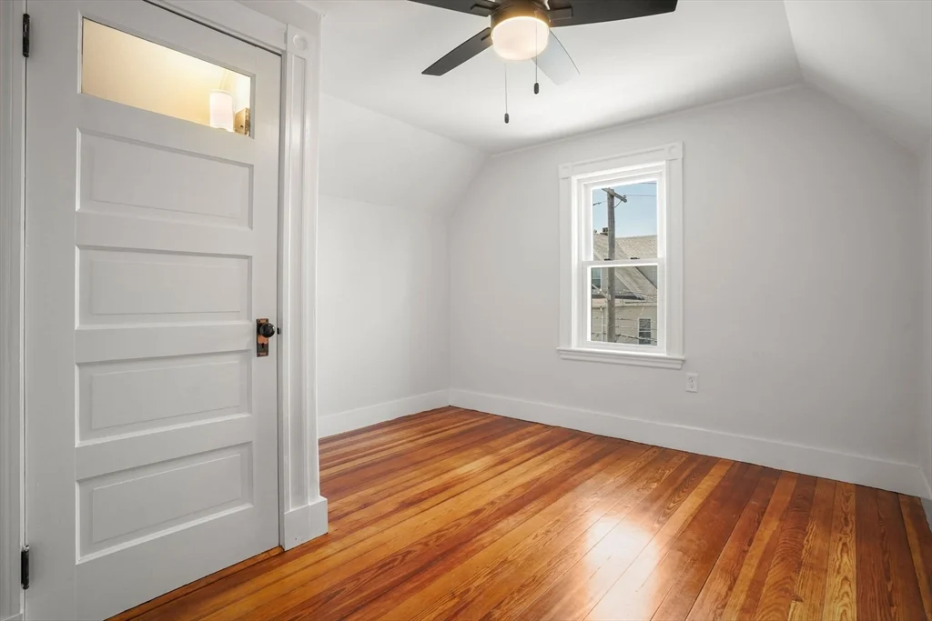 133 Winthrop St, Medford