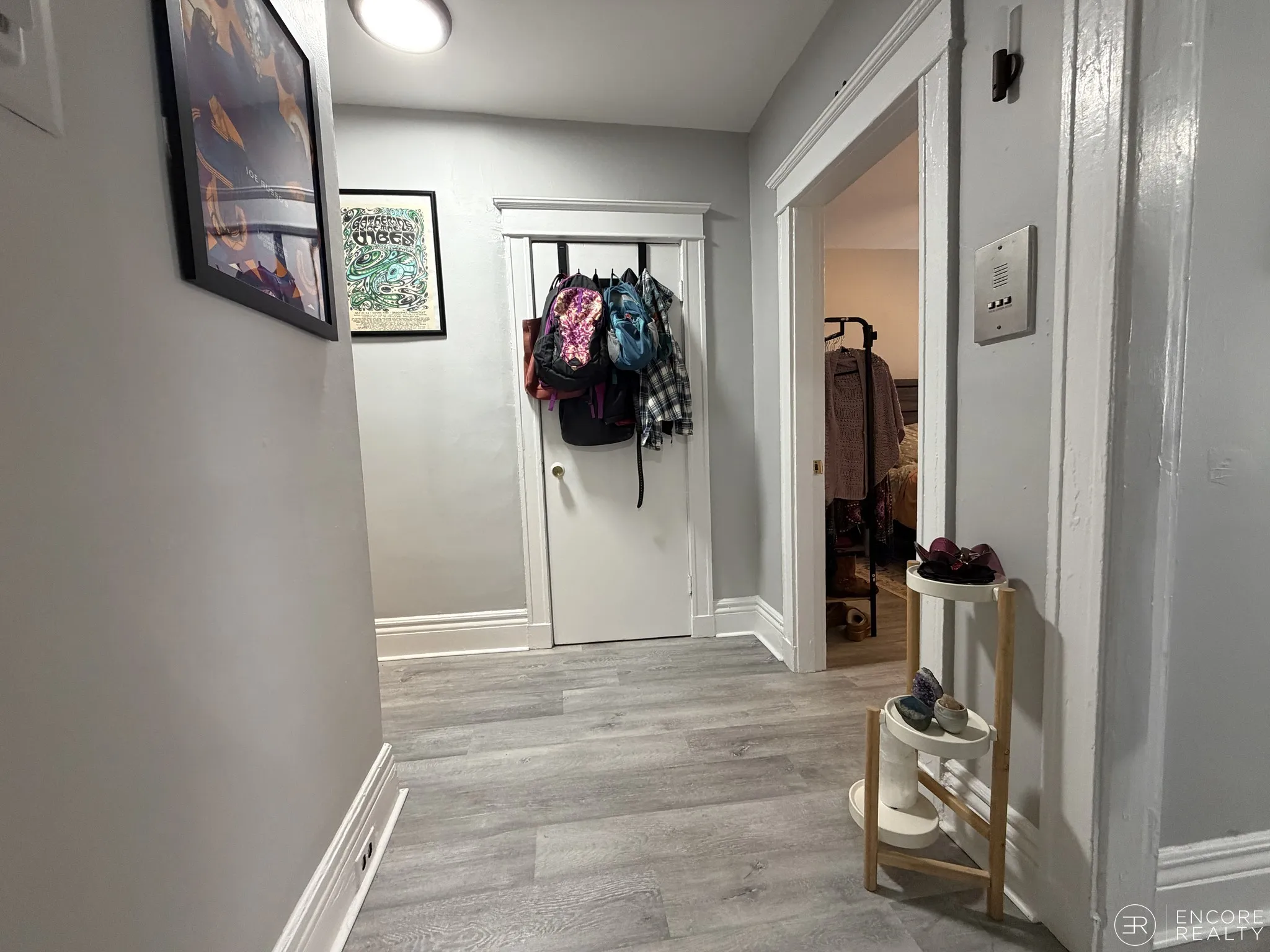 376 Riverway, Mission Hill