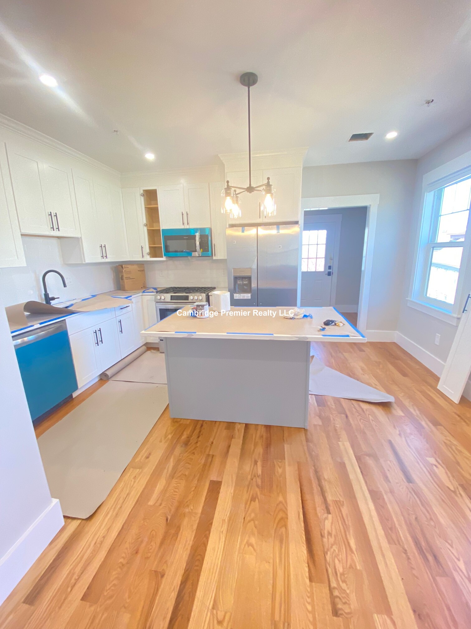 132 Central St, Winter Hill