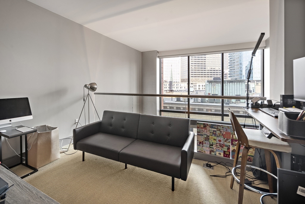 45 Province St, Midtown