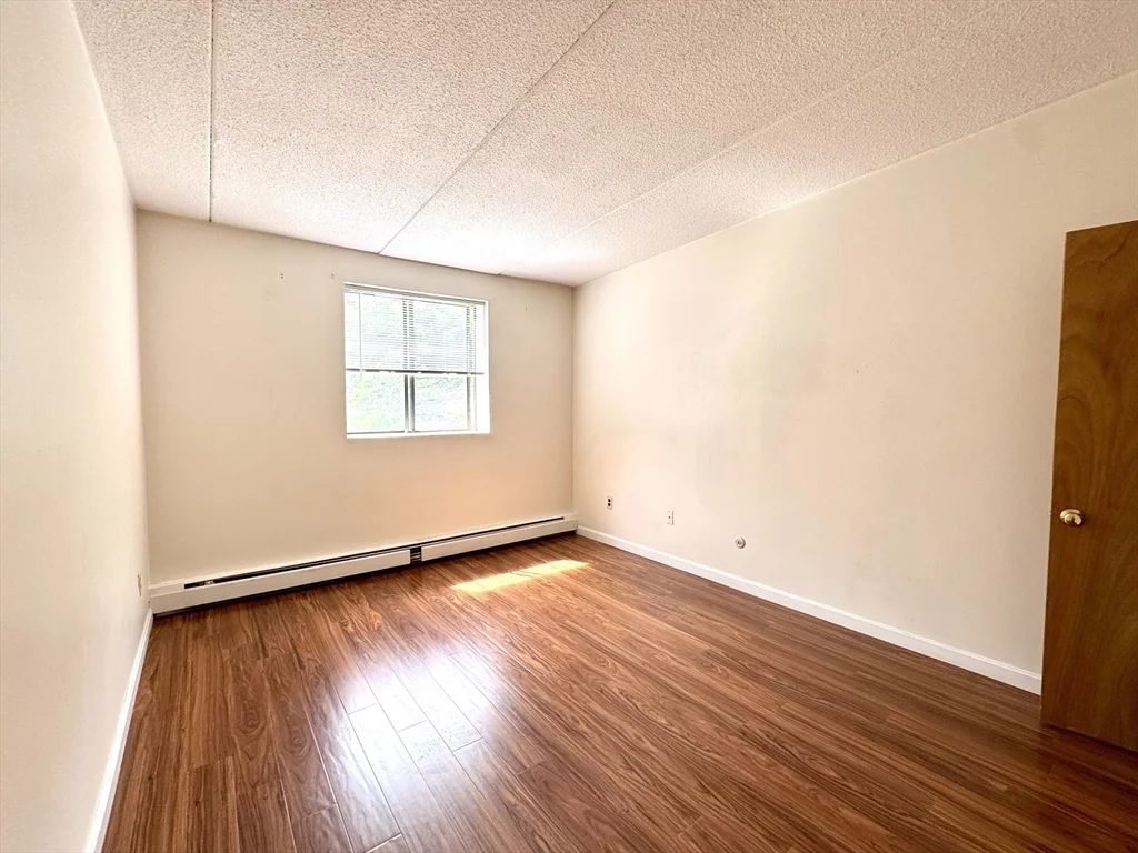 80 North Warren, Woburn