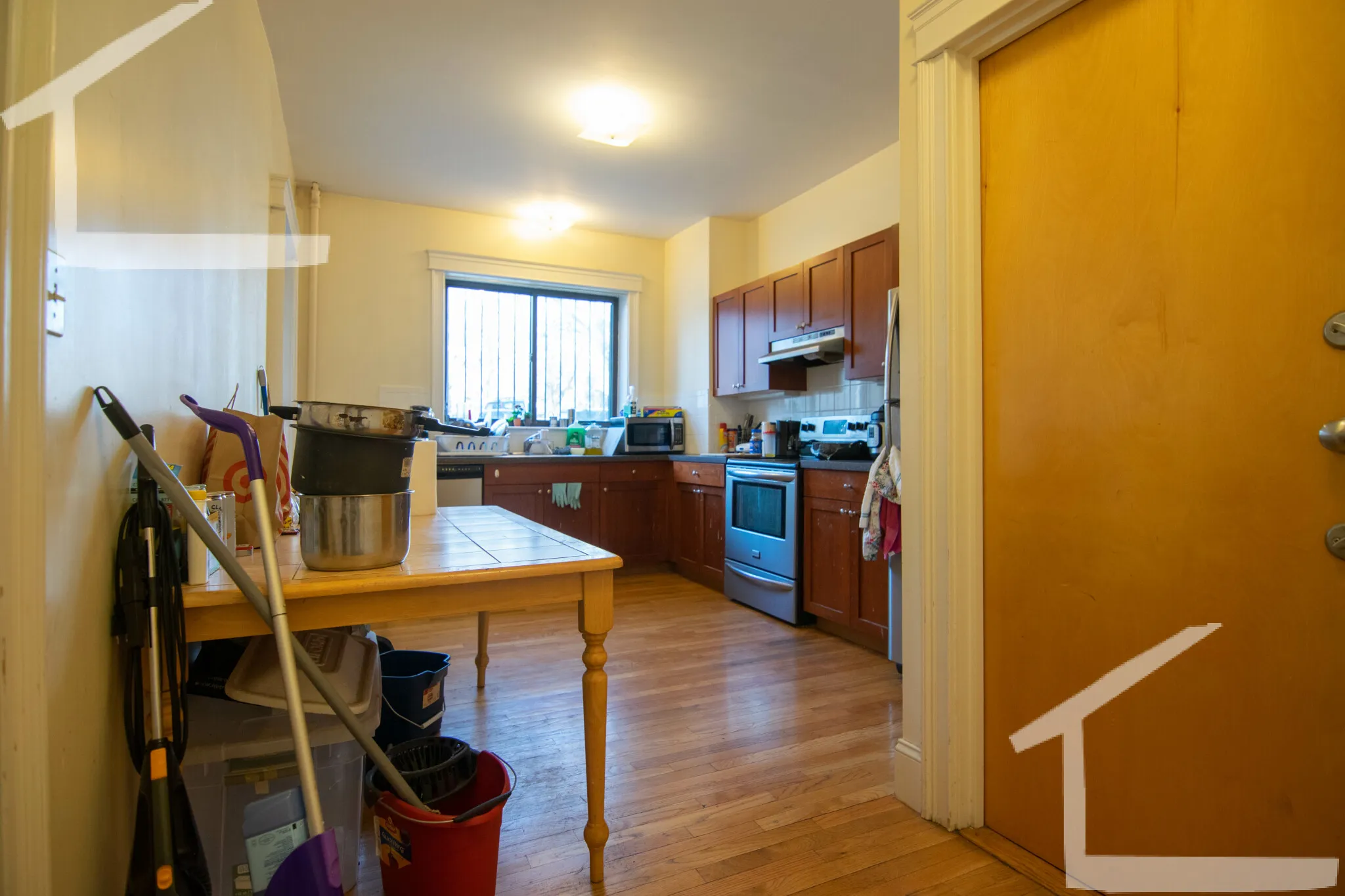 27 Glenville Ave, Allston