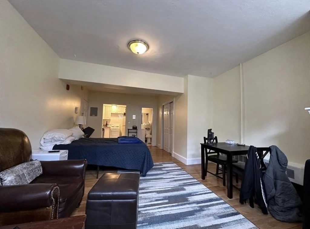 300 Marlborough, Back Bay