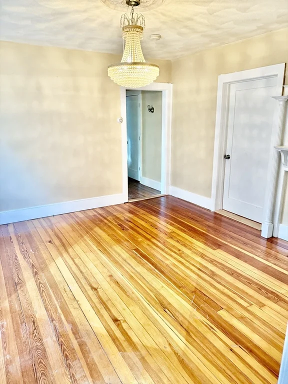 78 Summer St, Everett