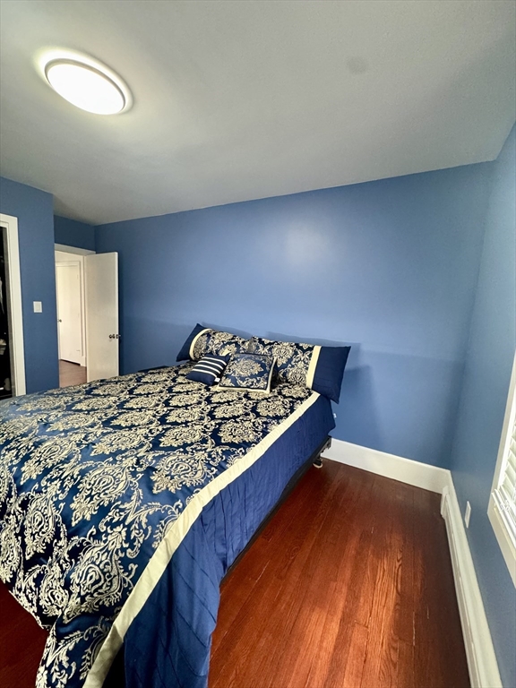 672 W Rodney French Blvd, Far North