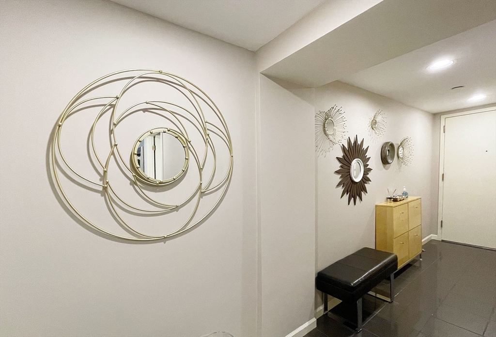 10 Rogers St, East Cambridge