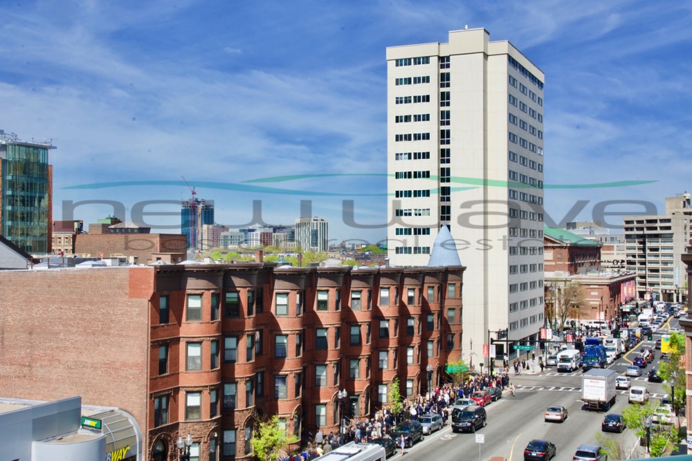 400 Massachusetts Ave, South End