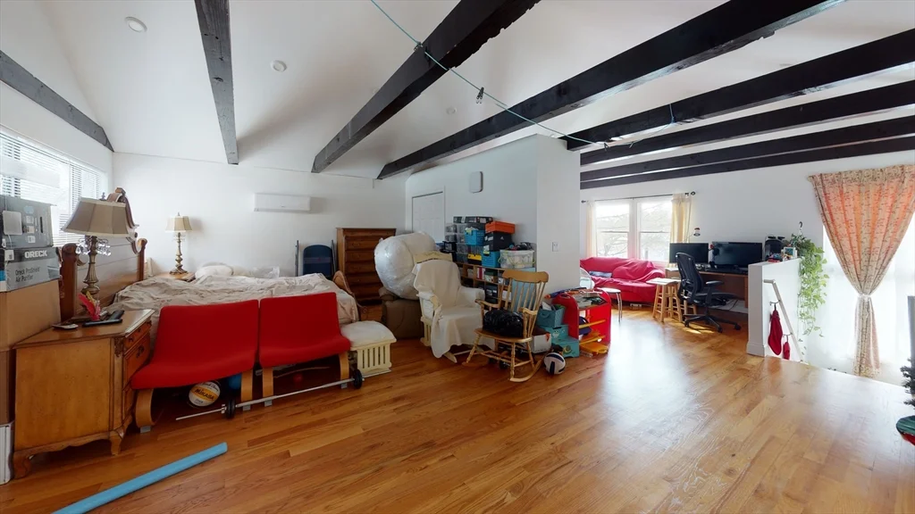 22-24 Broadlawn Park, Chestnut Hill