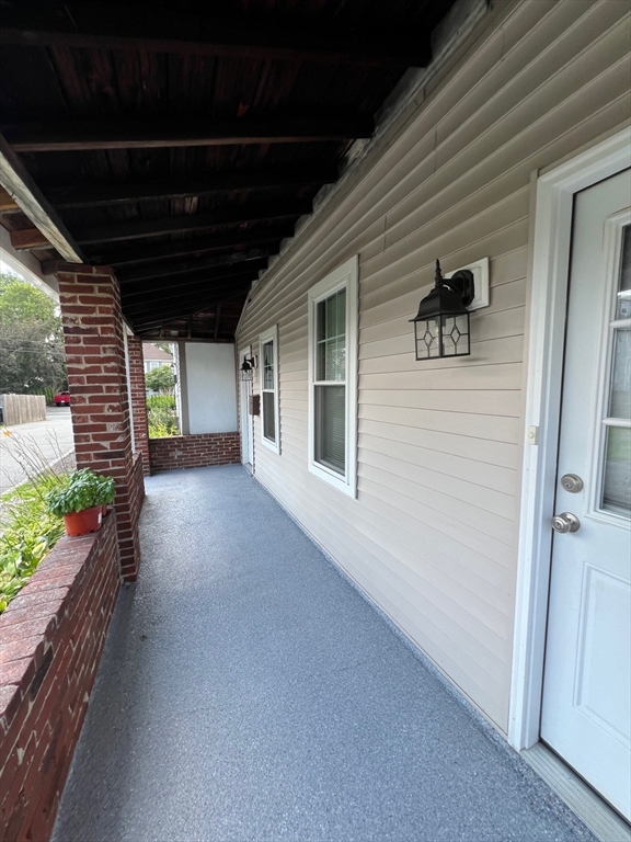 5 Tibbetts St, Natick