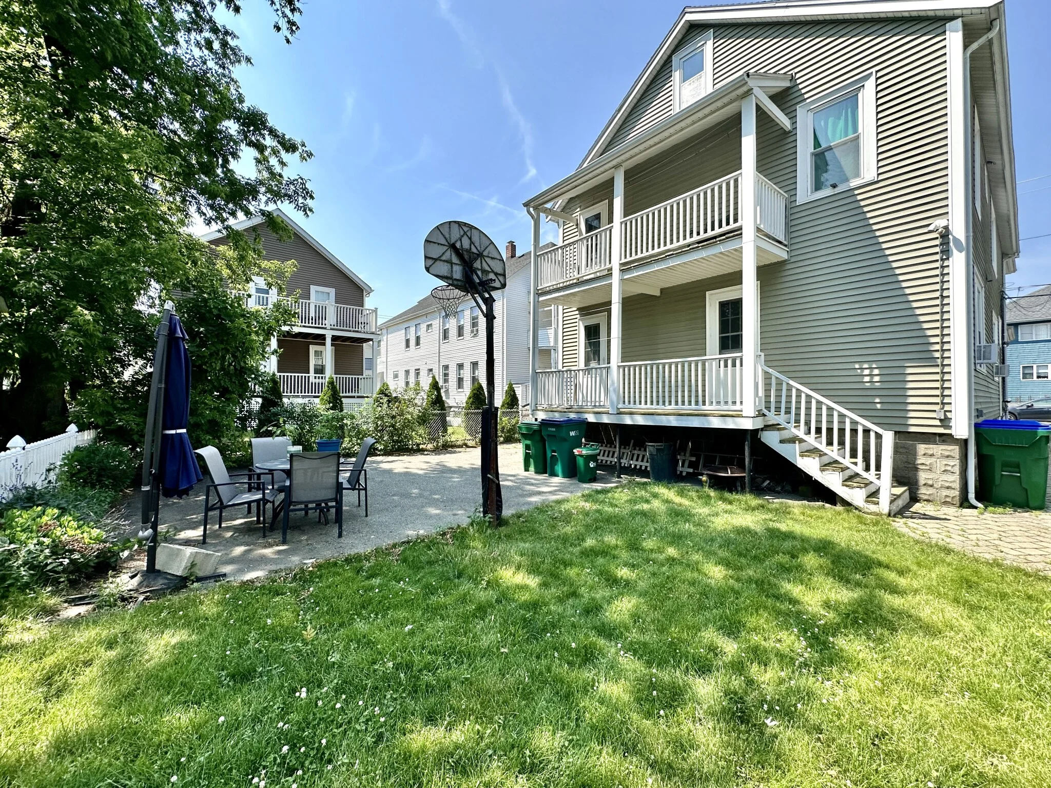 68 Willis Ave, South Medford