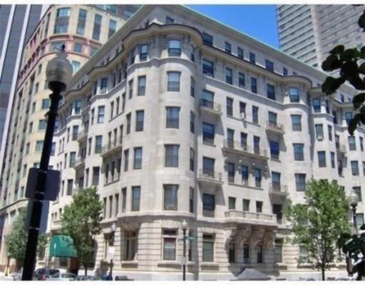 8 Garrison St, Back Bay