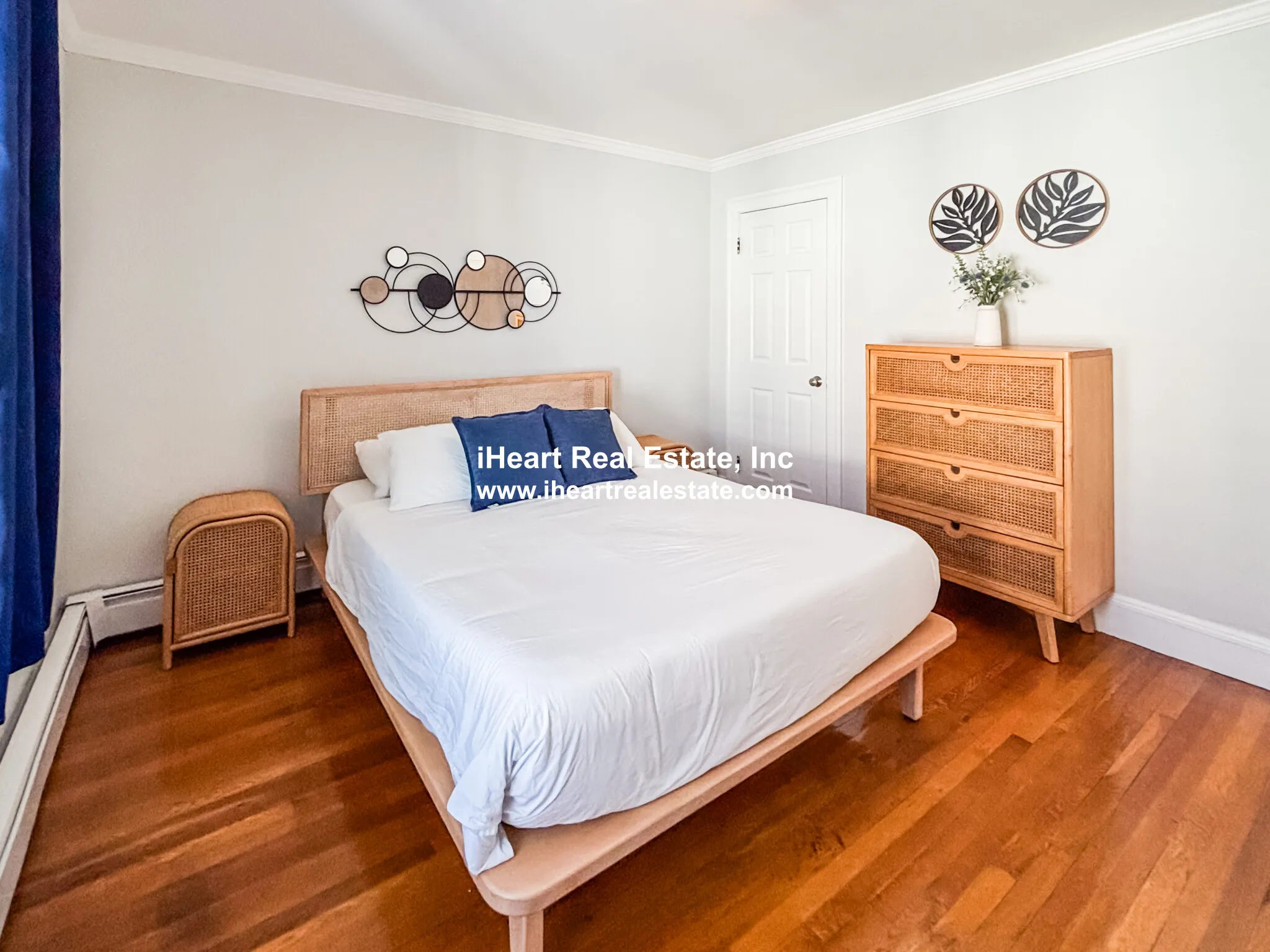 65-67 Saint James Circle, Hunnewell Hill