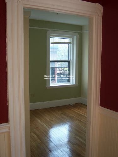 72 Revere St, Beacon Hill