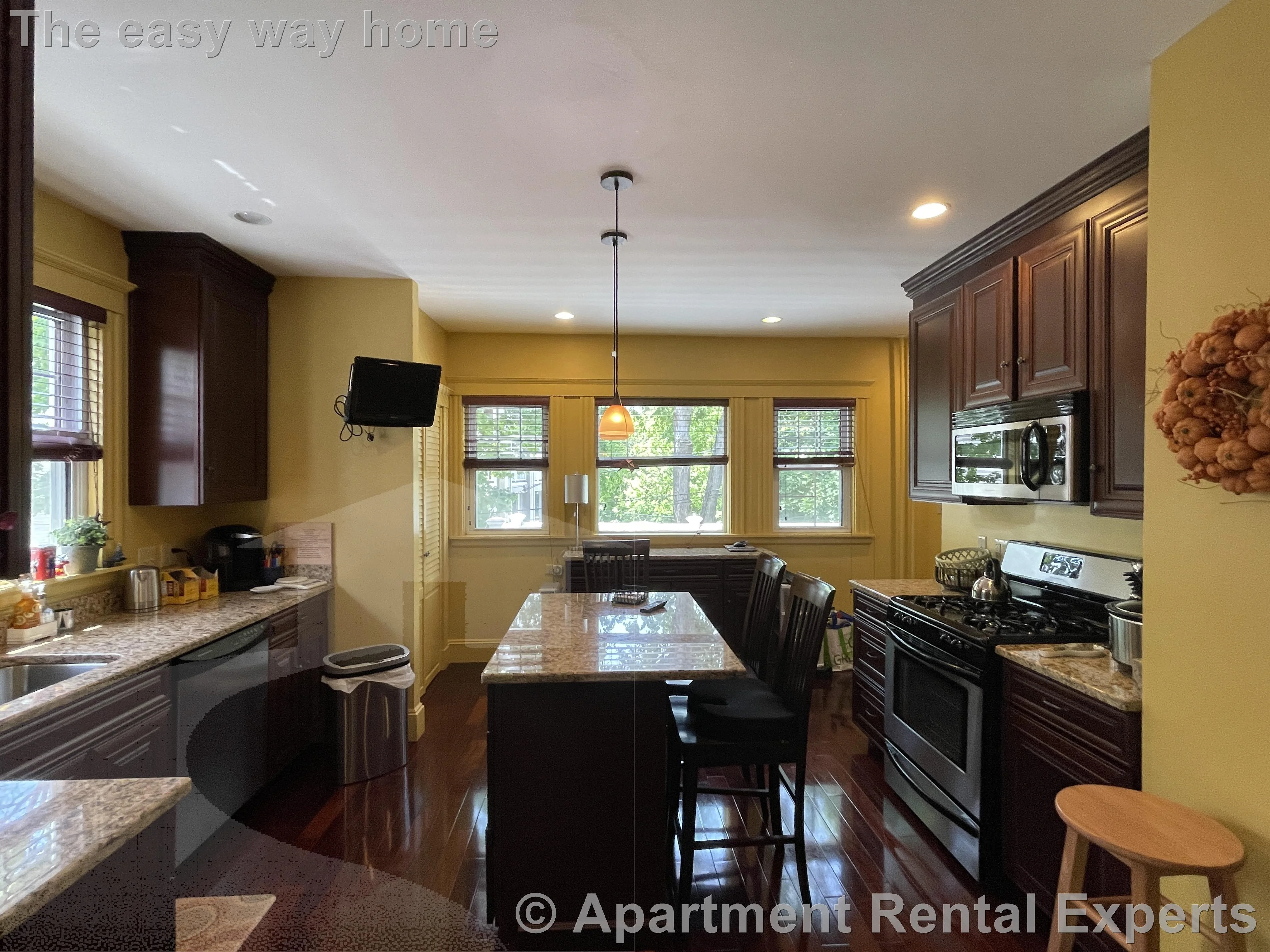 200 Larch Rd, Huron Village