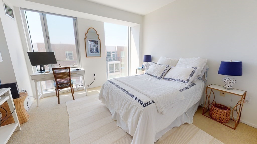 2 Earhart St, East Cambridge