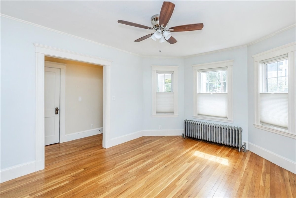 31 Iona St, Roslindale