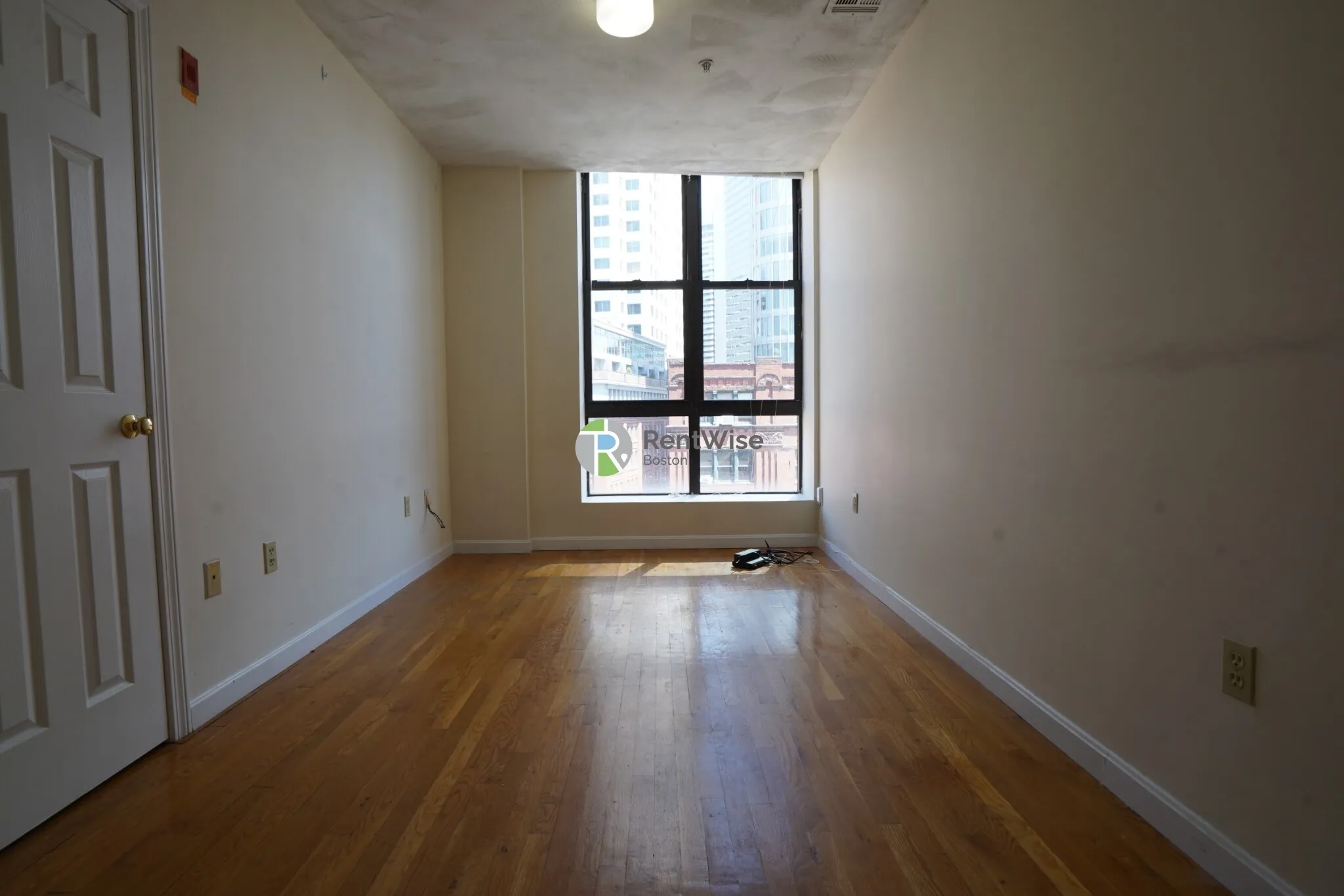 81 Essex St, Chinatown