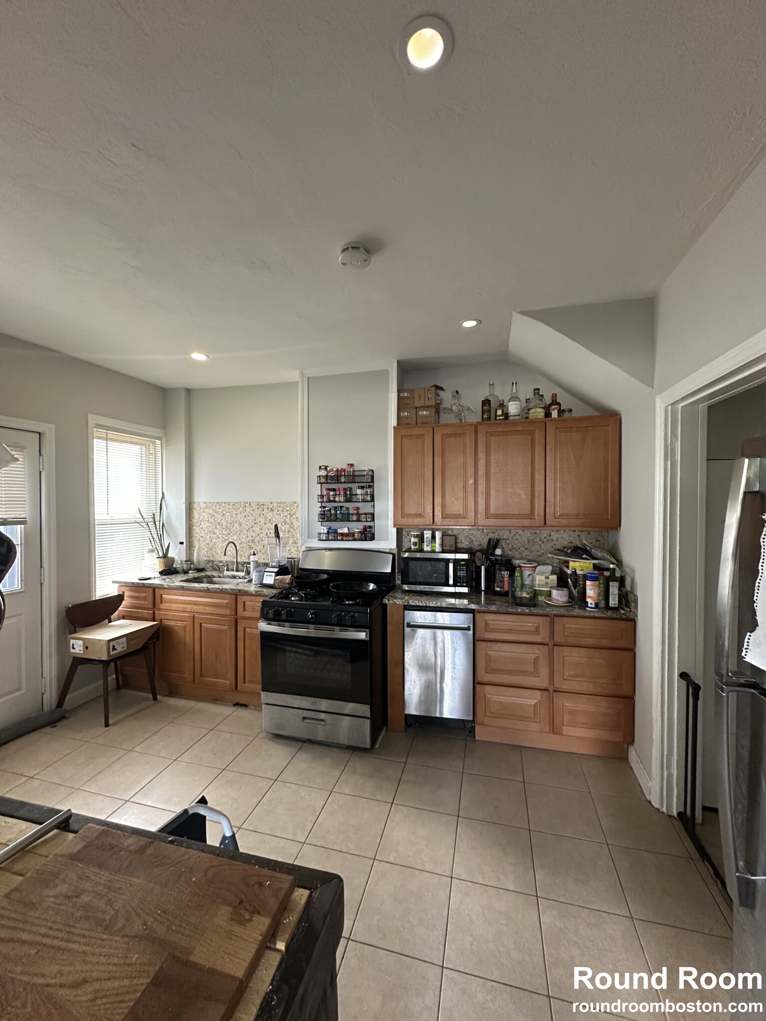 212 California St, Nonantum