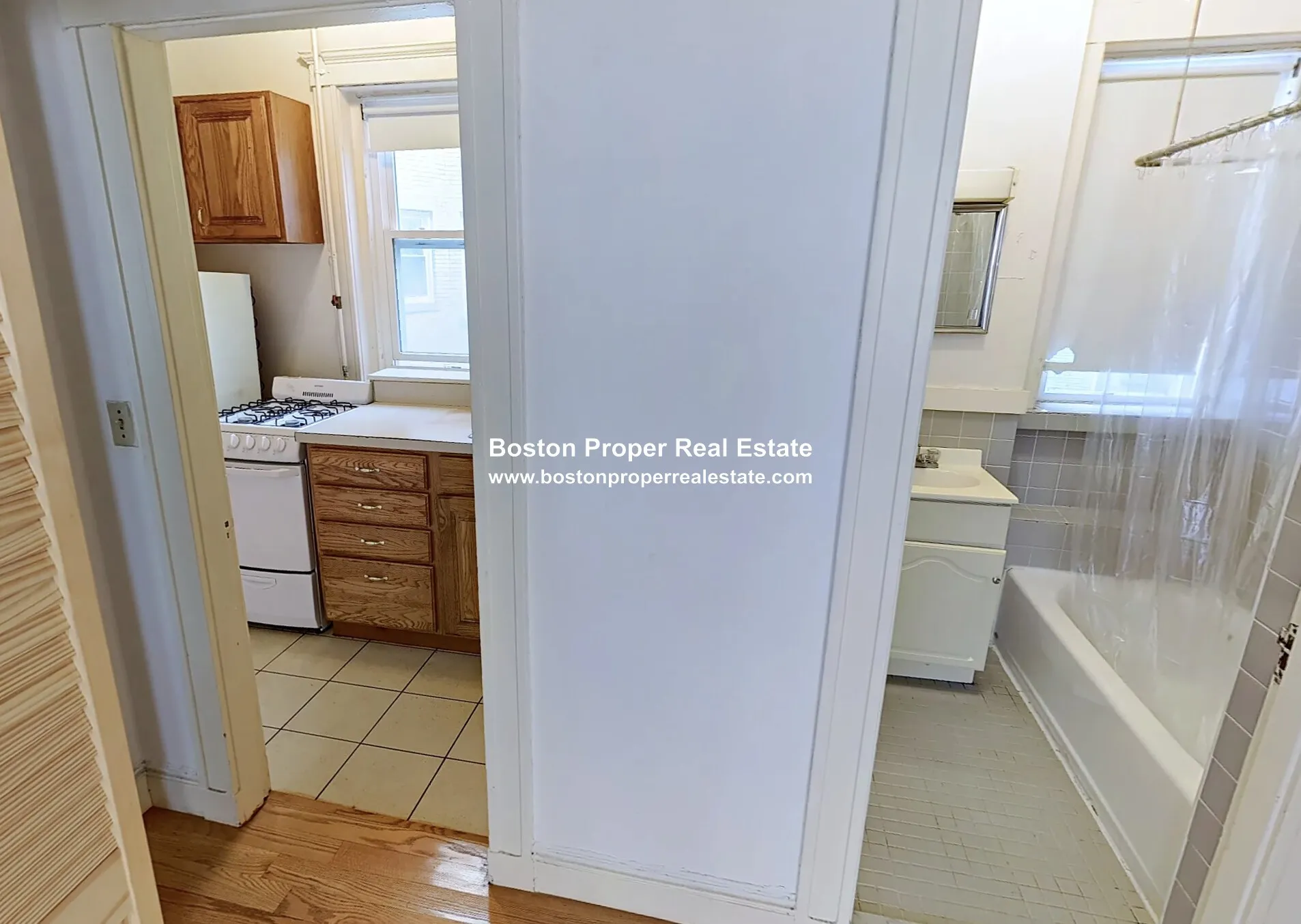 137 Park Dr, Fenway