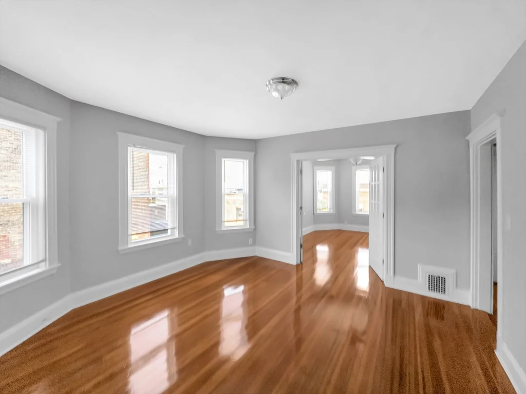 11 Tower St, Jamaica Plain